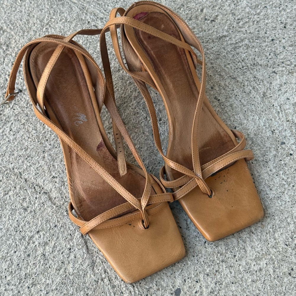 Tan Strappy Sandals L’Intervalle